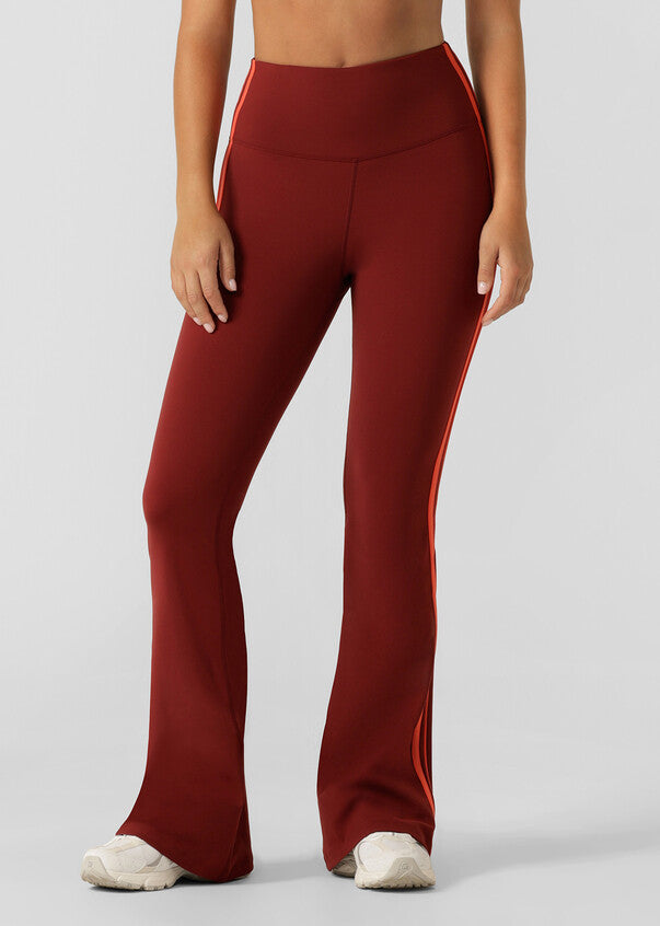 Effortless Contrast Lotus Flared Full Length Leggings